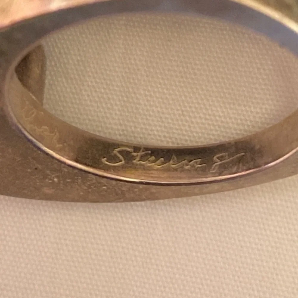 Artist Signed Silver Ring with Stone on Side Size 7.5